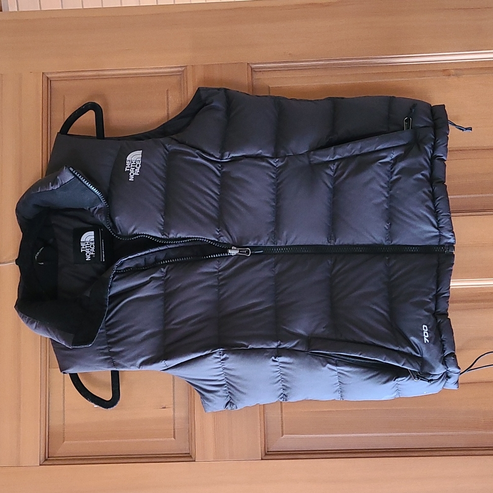 The North  Face vest Sz Small